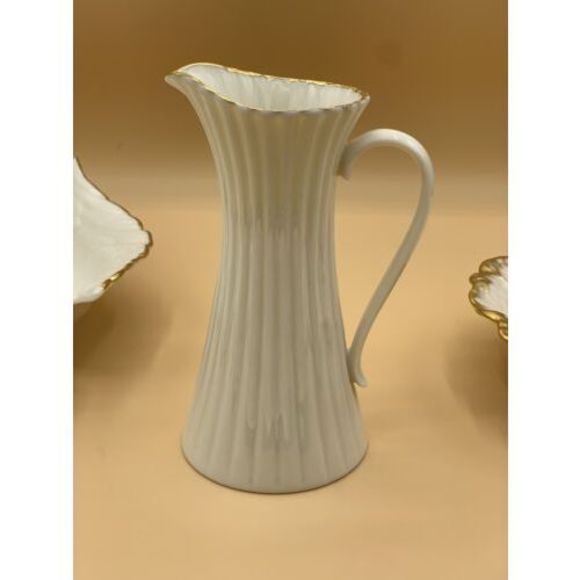 2 VINTAGE USA LENOX FINE CHINA GOLD TRIM SPECIAL VASES AND Pitcher - Picture 3 of 8